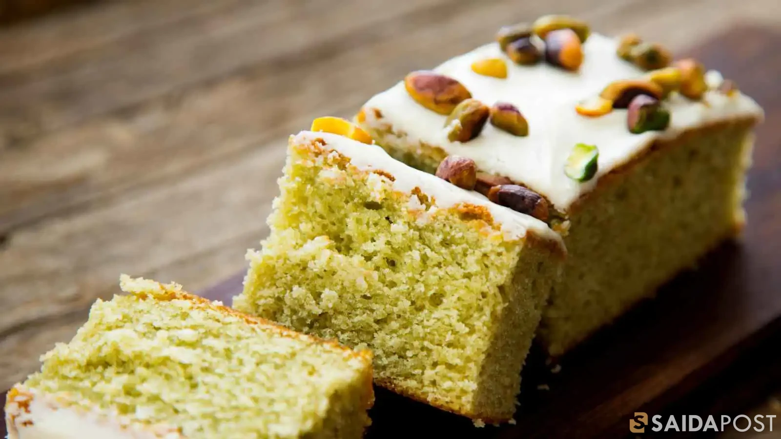 طريقة تحضير كيك الفستق الحلبي بالكريمة